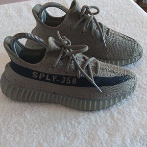 Yeezy 350 Boost